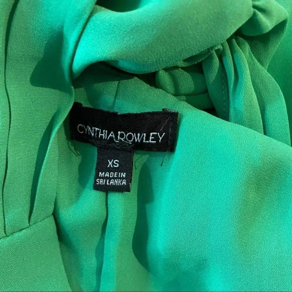 Cynthia Rowley XS green twisted back‎ tunic - Picture 6 of 7